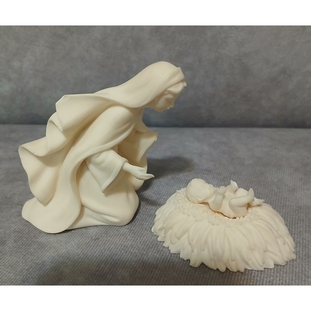 Roman Inc Millenium Jesus Nativity Figurine Set Mary Manger Cream Resin 2000